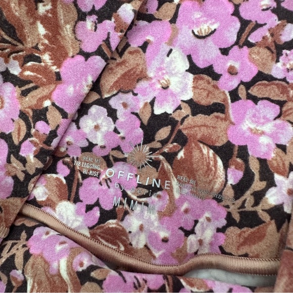 Aerie Offline Real Me 7/8 Leggings Size Medium Brown Pink Floral Hi Rise - Picture 3 of 4